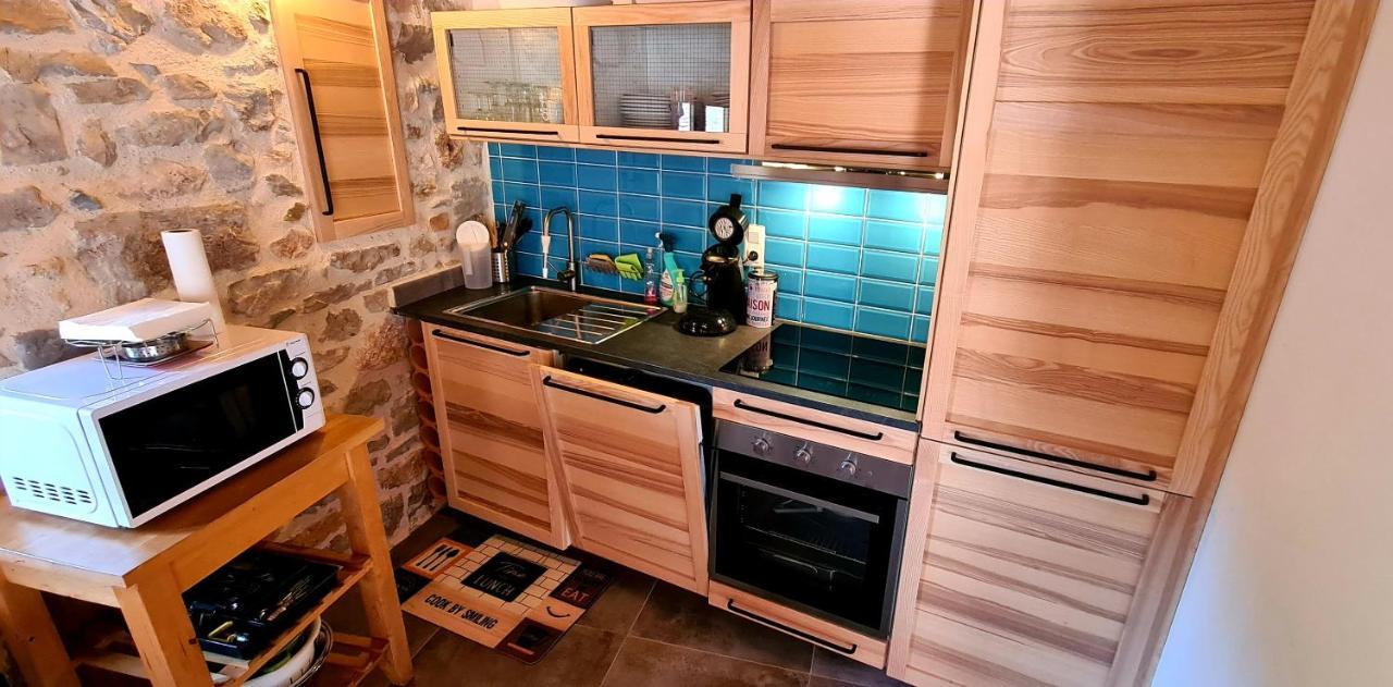 Gite La Cardabelle Ispagnac Extérieur photo